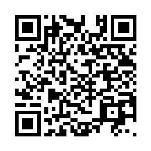 刚起风的时候就被龙战用兽皮给围起来二维码生成