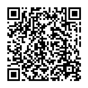 初一十五逢集的时候他们家就会把卖剩下的绸缎边角料拿来这里卖二维码生成