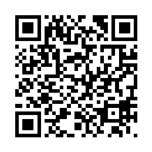 利爪和畸形暴突的肌肉统统缩了回去二维码生成