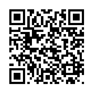 别看脱了大衣的王萌只穿着个羊绒衫二维码生成