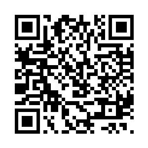 到了三楼的楼梯转角准备上四楼的时候二维码生成