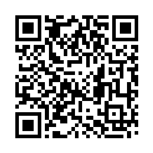 到处都布满了三百六十度旋转的枪台和炮塔二维码生成