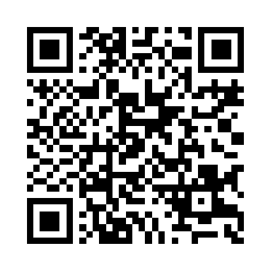 刷的一下将七头蛇的一个头颅给活活的斩掉了二维码生成