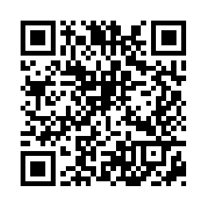 刷的一声从他头上一个力劈华山而下二维码生成