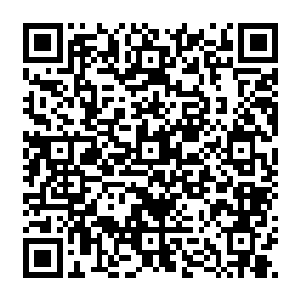 前两次他以接连两次都没有一人上门问诊打破了江州大学附属第一医院自开办以来的记录二维码生成