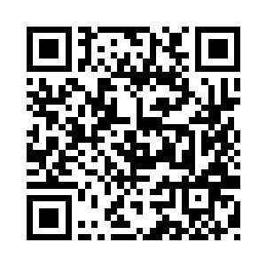 前交通警也是全副武装披挂上阵的打扮二维码生成