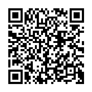 前台秘书处确实是这么说的――那位姓叶的小姐要求见你――二维码生成