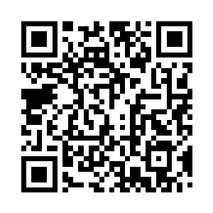 前方是一条望不见尽头的类似堤坝般的土丘二维码生成