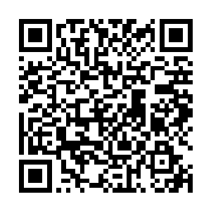 前段时间在香港遇到了一个相貌跟他完全不一样的男人二维码生成