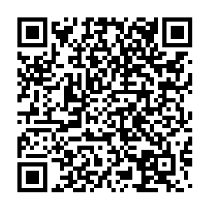 前番让雷扬逃脱而且差点让暗算到了自己吴岩对此人已相当厌恶痛恨二维码生成