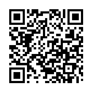 前面的张华也回过头来劝说自己的表弟二维码生成