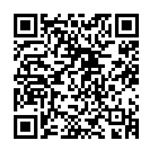 剑尘便带着刚刚花费六百万上品神晶购买的惊虹剑走出了真剑阁二维码生成