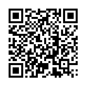 剑皇几个看着幻盟大长老手里面的人质二维码生成