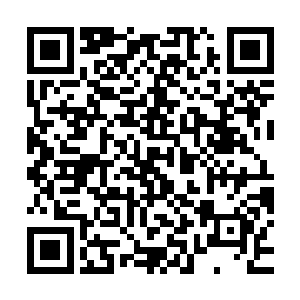 副省长岑玉春看了一眼正向参加会议的干部们九十度鞠躬的陈观二维码生成