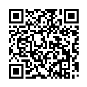 劈斩在抵在洛倾婉天灵盖上的巨石上二维码生成