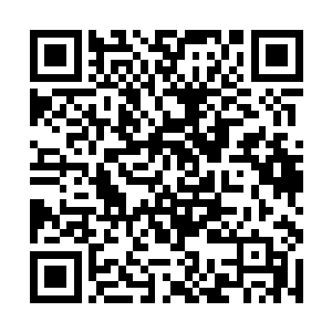 加上核战之后突飞猛进的末日技术制造出来的斩马刀二维码生成