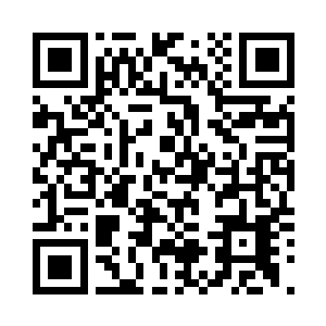 加信身边的男子也明白了叶秋的所指二维码生成