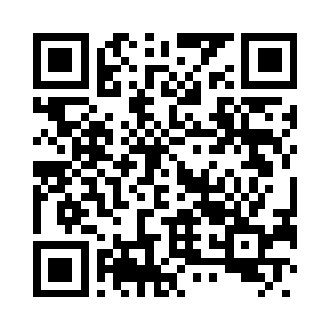 勾着唇角微微笑着的说了一个否字二维码生成