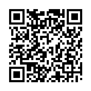 北堂宇不知何时已微微掀开一角车帘往外看二维码生成