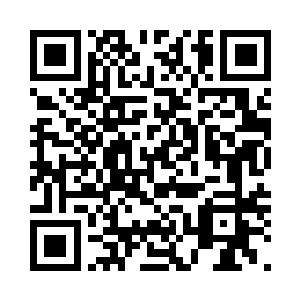 北辰陌和墨邪他们一家子回了丞相府二维码生成