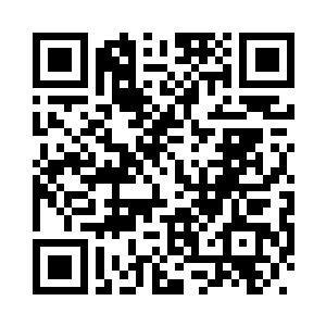 十三号的面前放着一台笔记本电脑二维码生成