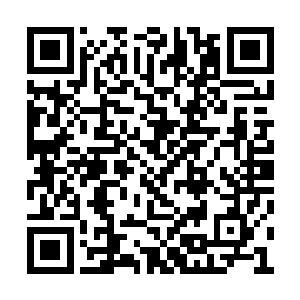 十二柄巨剑如同十二个巨神矗立在上元盟的四周二维码生成