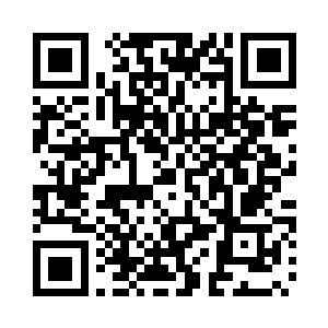 十几辆坦克上的重武器同时向他发射二维码生成