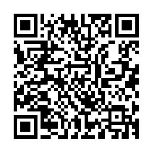 半分钟前还咬牙切齿诅咒洪涛的尤里娅此时可算是扬眉吐气了二维码生成