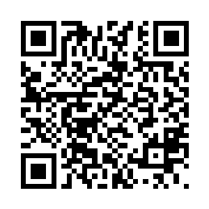 半座宫殿倒在了她的脚后跟半米之处二维码生成