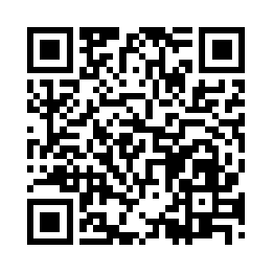 半空中漂浮着几座小巧玲珑的浮空山二维码生成