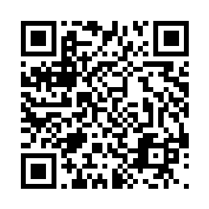 半空中的雷电似乎疯了一般的尽情倾泻二维码生成