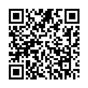 华人男子起身给我们倒了两杯热呼呼的奶茶二维码生成