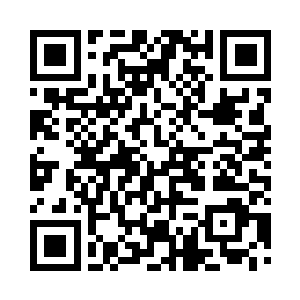 华雪对他的转变没好气的翻了一个白眼二维码生成