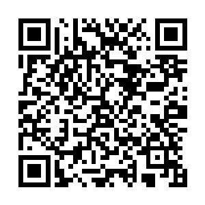 单靠秦方自己的那点冰系秘术明显是不够的……既然想要属二维码生成