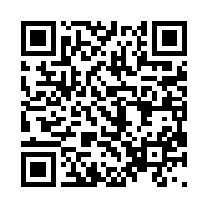 南南的左手上的匕首已经追至他面门了二维码生成