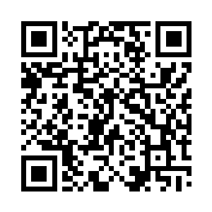 南宫玉玺从口袋里掏出一张名片递了过去二维码生成