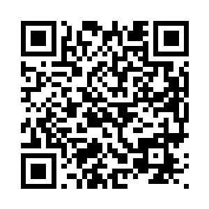 南谷四少已经出现在了他的不远处二维码生成