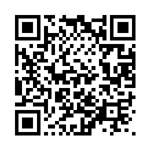 卡尔先生接住阿方索扔过来的顶级古巴雪茄二维码生成