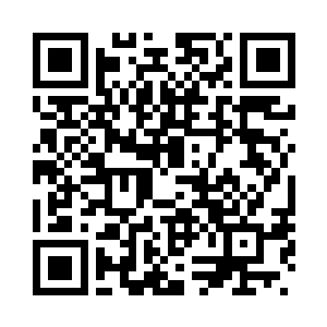 卡桑将军看着图纸上画的三个图形二维码生成