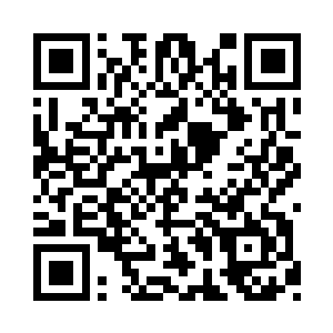 卡梅隆的眸子里也清晰地倒影着雨果的脸孔二维码生成