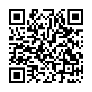 卢八娘忍不住上前拿起正做着的衣服看了看二维码生成