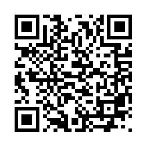 卢向东一抬头便看见林小云正在门口打转二维码生成