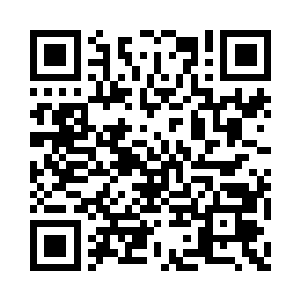 卢向东把陈红抱过来放进桑塔纳的后座二维码生成