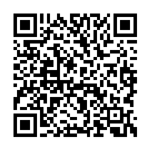 卢向东最担心的还是县财政局动这笔资金的主意二维码生成