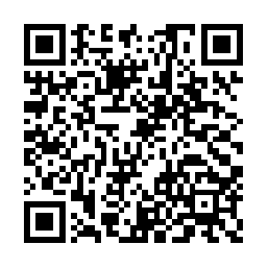 卧室传来一阵男生粗重的喘息和少女微微的娇喘二维码生成