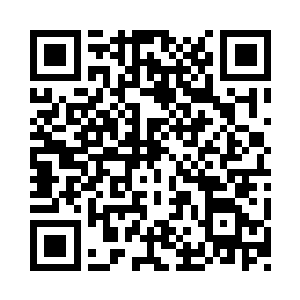 即使是那些下人的数量比宾客们多了许多二维码生成