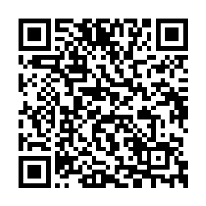 即使皱眉觉得作为怪盗这样的装束太引人注目了二维码生成