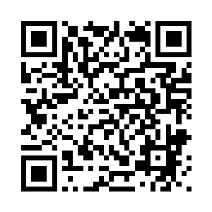 即使这么做可能会让罗伯和她疏远二维码生成