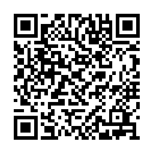 即便是在校外也同样在履行一名优秀教师的责任二维码生成