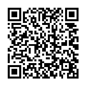 却不动声色的悄悄将这个金属球摸进了自己的口袋里二维码生成